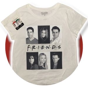 🎉HP🎉 💥NWOT FRIENDS LIP GLOSS & T-SHIRT Bundle Size L